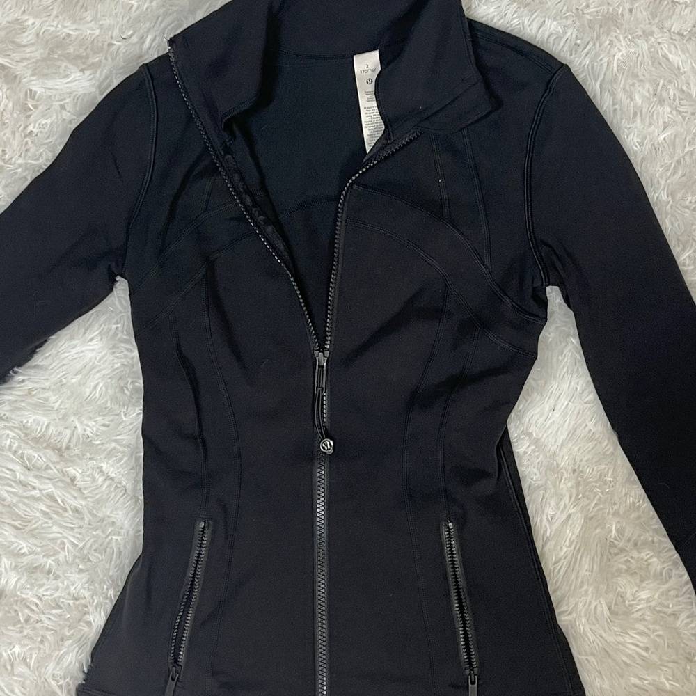lululemon define jacket size 4